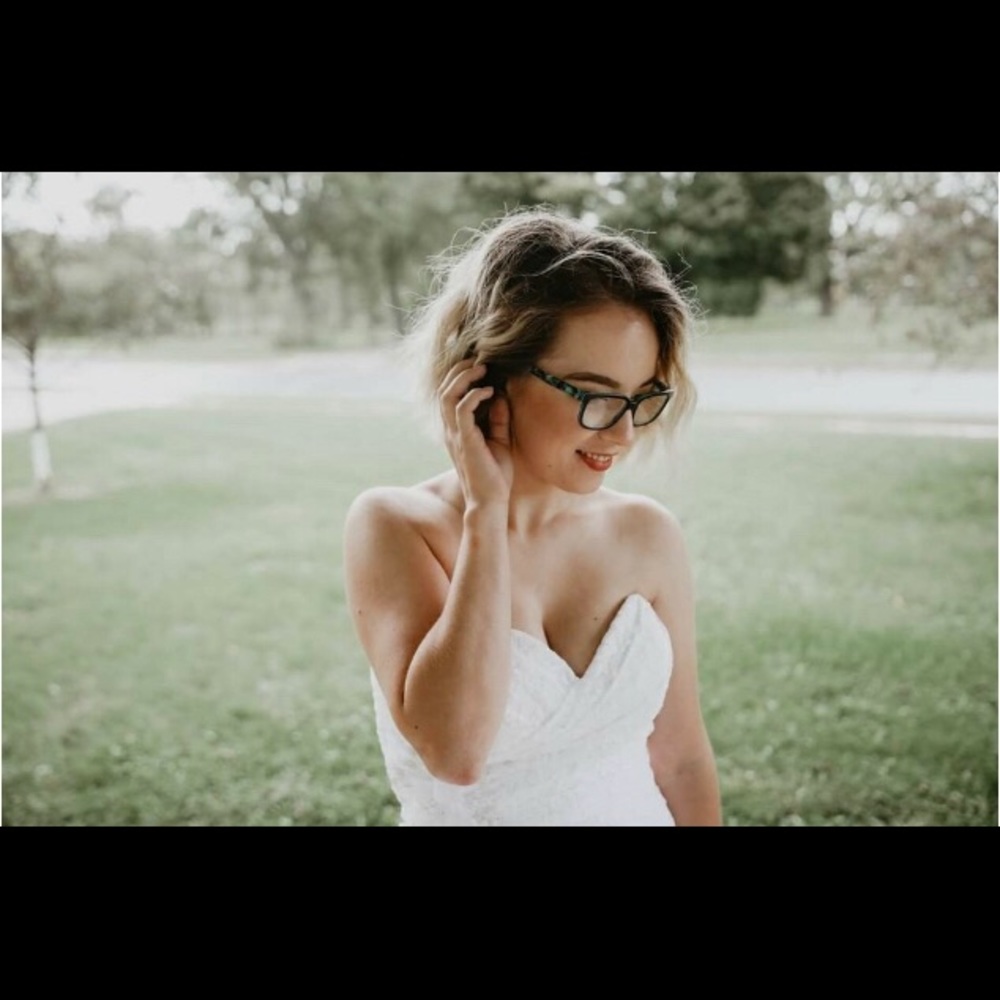 Meet your Posher, Lydia